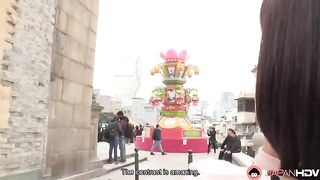 After a breakup, Iku Sakuragi finds a new lover in Macao