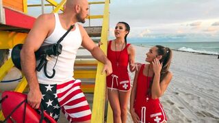 Two young lifeguards are not embarrassed to have sex on their watch