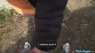 Italian brunette lost her phone and got fucked on the street