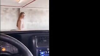 A girl was flashed and fucked in the garage by a passerby