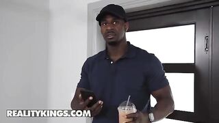 A delivery guy came to the kitchen and met a stunning blonde babe wearing sexy clothes
