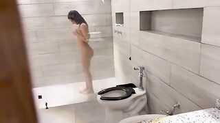 Passionate sex in the shower with a beautiful Venezuelan young lady