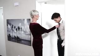The mother-in-law also wanted to join in, it seemed