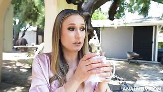 A mature woman got an anal orgasm after trying various positions