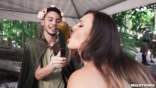 A nice picnic in the open air ended with sex