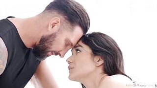 A motivation for the best students to have sex in a threesome