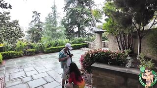 A girl checked out some historic sites and got intimate