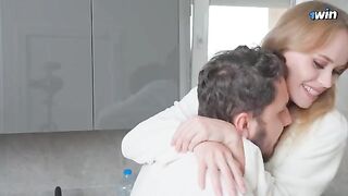 A housewife gets her pussy filled with a plumber's cock