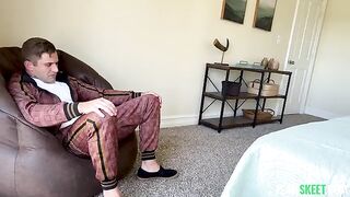 The best way to suck a dick and not miss anything