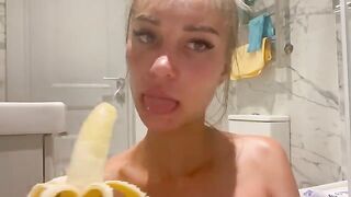 Monika Fox got her asshole stuffed with a banana in a steamy solo scene