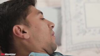 A man with one cock brought a lot of happiness to her