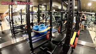 You can't ruin this ass with sports, a tempting gym risk