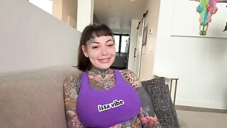 The girl with the split tongue fucks and gets creampied in POV