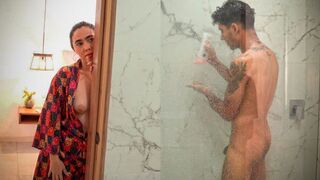 Dream sex in the shower with a big ass stepmom