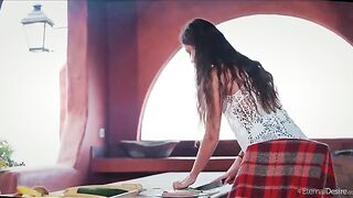 Finger masturbation can bring intense orgasm and squirting