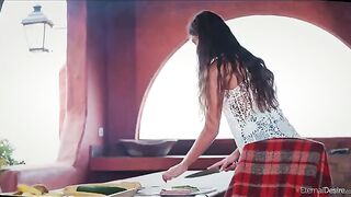 Finger masturbation can bring intense orgasm and squirting