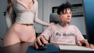 A girl rubs her pussy on the table and asks for cum