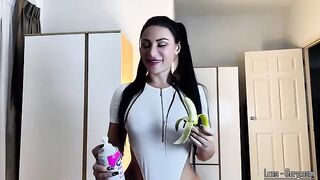 The body of a seductive step-sister is a deadly weapon