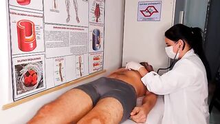 A hot nurse gets rid of her patient’s cock without using her hands