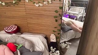 Girl seduces her friend’s cock like a treasure