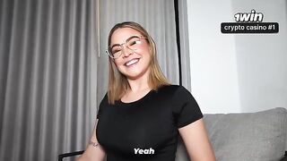 The teacher gave the student a lesson in a private setting