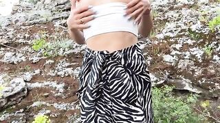 A stranger helps the little brunette when she is lost and alone-Squir7een