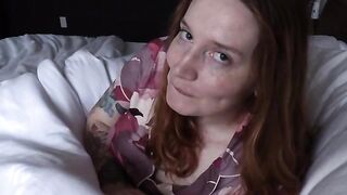 A warm welcome from a stepmom in a intimate encounter
